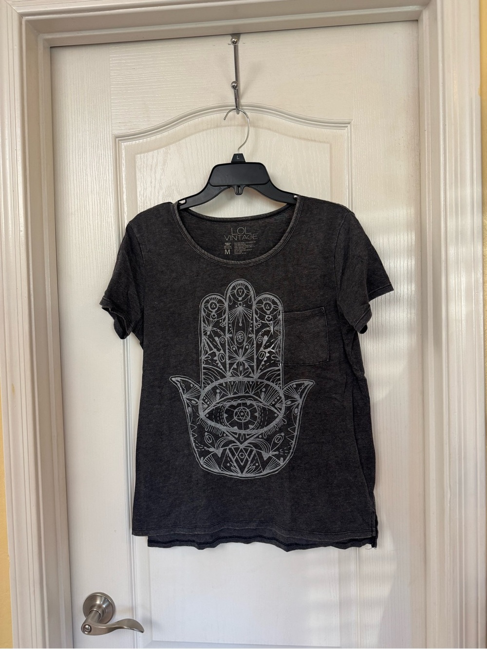 Vintage Black Short-Sleeve Tee with White Hamsa Graphic - Vintage